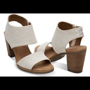 NWT Toms Majorca Cut Out Heel Sandal Size 9.5